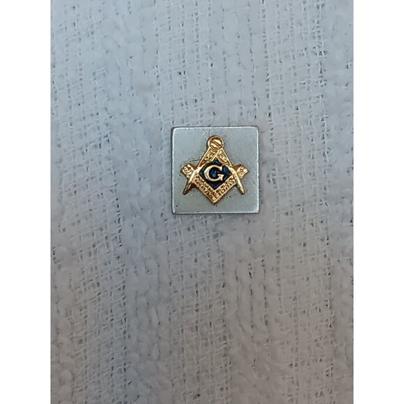 Vintage Masonic Square & Compass Tie Tac / Lapel Pin 12 mm - Picture 5 of 12